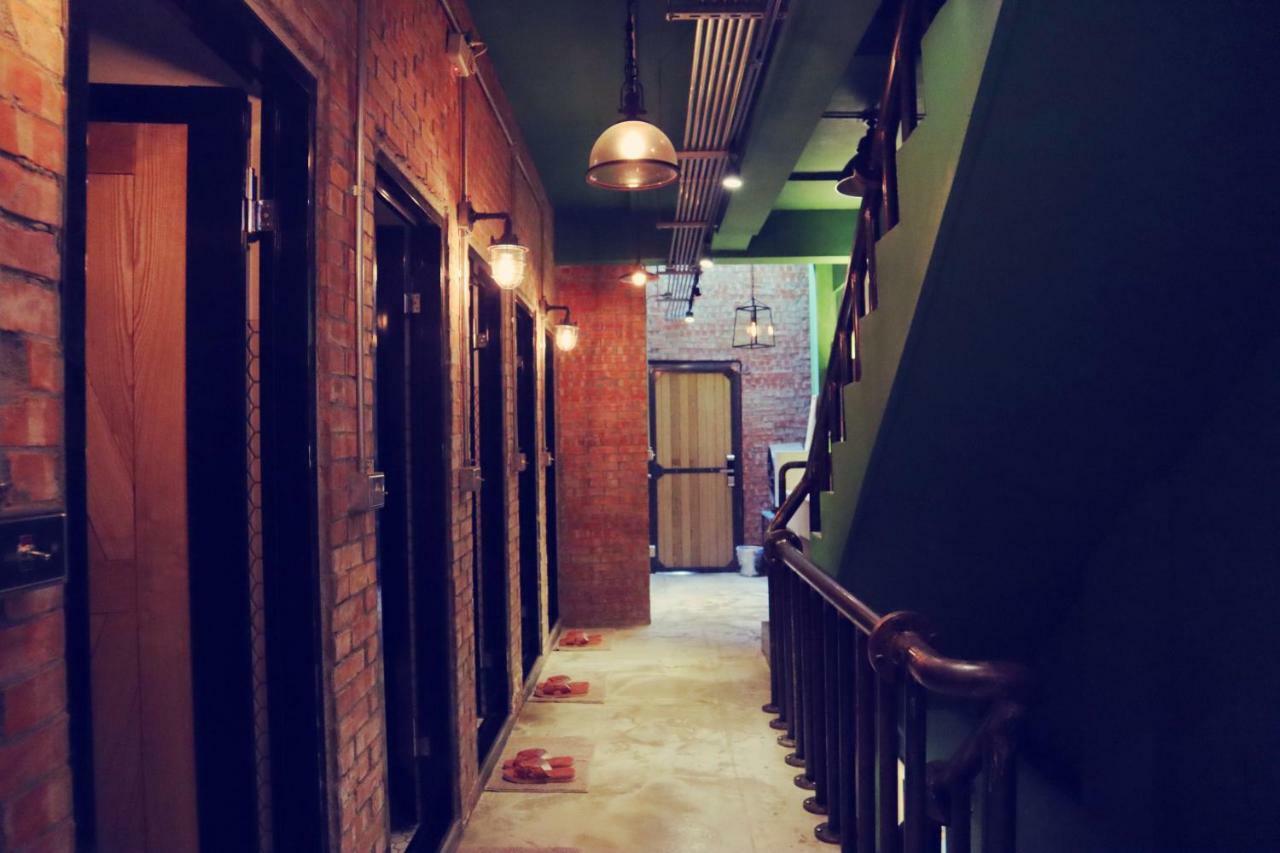 Travel Charger Hostel Hualien City Εξωτερικό φωτογραφία