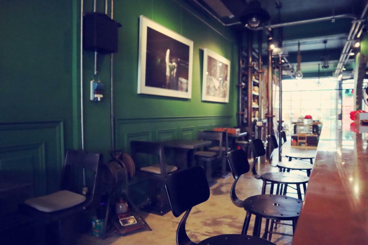 Travel Charger Hostel Hualien City Εξωτερικό φωτογραφία