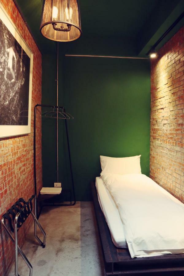 Travel Charger Hostel Hualien City Εξωτερικό φωτογραφία